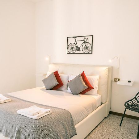 Como Bike & Family Apartment Buitenkant foto