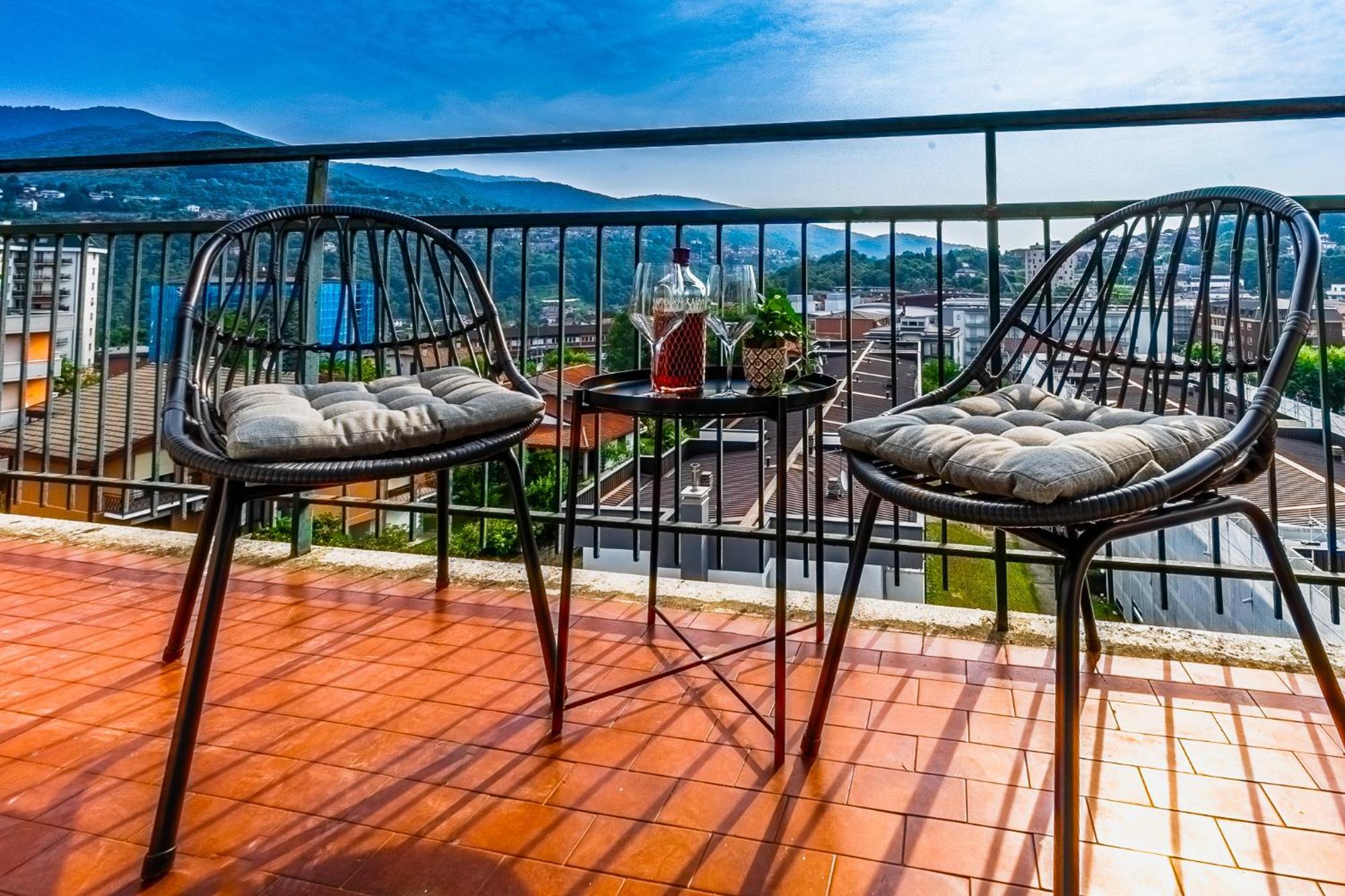 Como Bike & Family Apartment Buitenkant foto